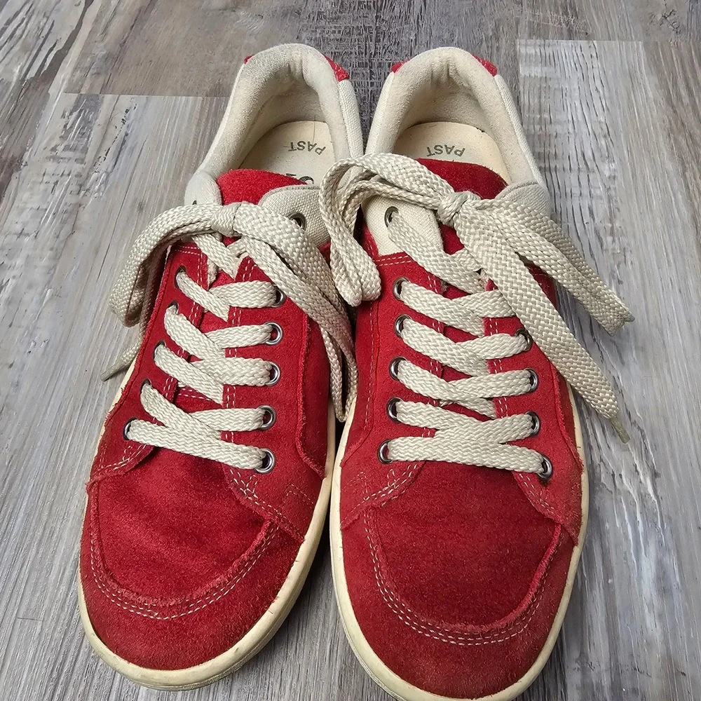 Simple OS Sneaker Mens 8 Womens 10 Shoes Red Suede Retro Skate Casual